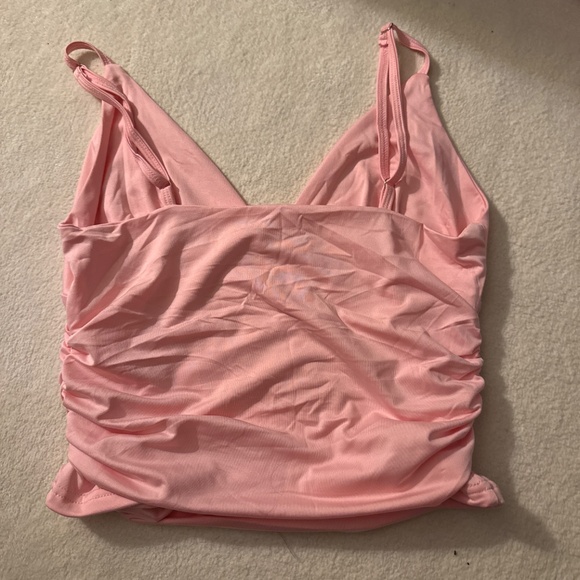 Cute tank - Picture 2 of 2